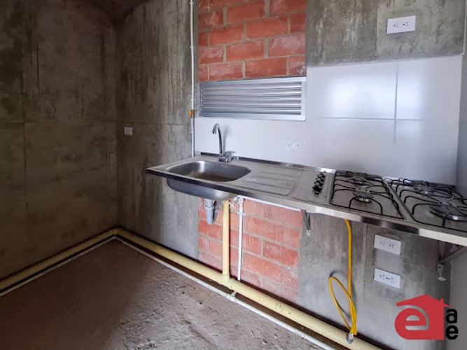 Apartamento de 3 alcobas en venta en Las Garzonas, Rionegro, 55 m² · foto 4 de 20