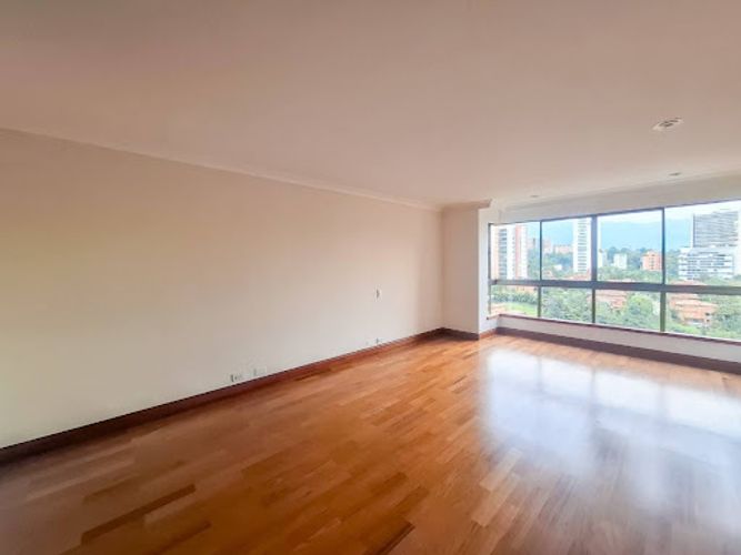 Apartamento de 4 alcobas en venta en Los Balsos, Medellín, 297 m² · foto 10 de 23