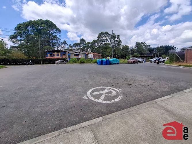 Apartamento de 3 alcobas en venta en Las Garzonas, Rionegro, 55 m² · foto 20 de 20