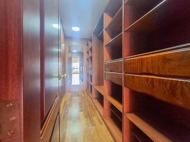 Apartamento de 4 alcobas en venta en Los Balsos, Medellín, 297 m² · foto 15 de 23