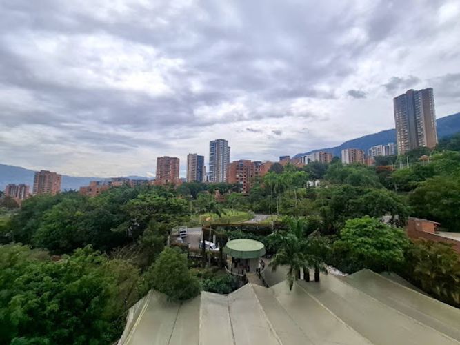 Apartamento de 4 alcobas en venta en Los Balsos, Medellín, 297 m² · foto 23 de 23
