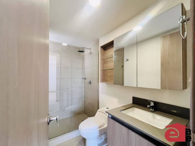 Apartaestudio en venta en El Porvenir, Rionegro, 55 m² · foto 13 de 24