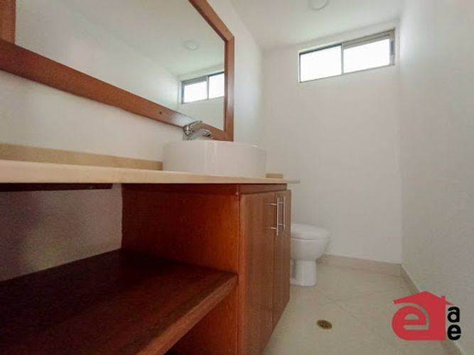 Casa de 3 alcobas en venta en Aves Maria, Sabaneta, 340 m² · foto 12 de 24