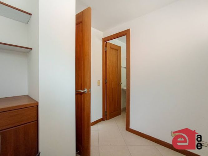 Casa de 3 alcobas en venta en Aves Maria, Sabaneta, 340 m² · foto 18 de 24
