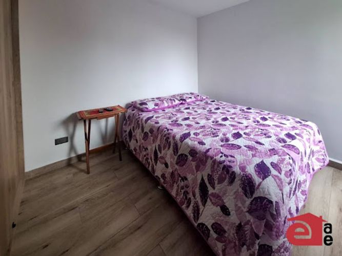 Apartamento de 2 alcobas en venta en El Rosal, Rionegro, 50 m² · foto 4 de 9