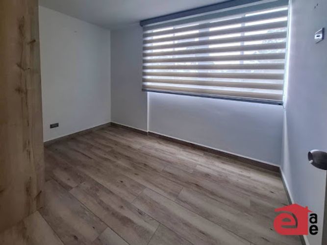 Apartamento de 2 alcobas en venta en El Rosal, Rionegro, 50 m² · foto 5 de 9