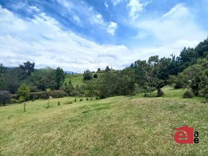 Lote en venta en Pantanillo, El Retiro, 4287 m² · foto 3 de 8