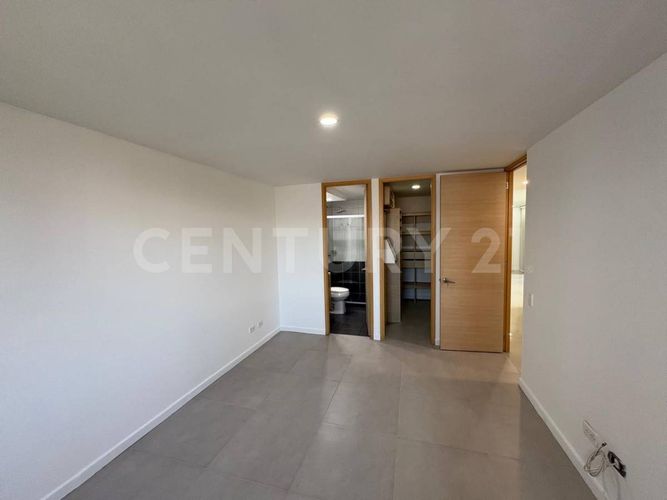 Apartamento de 3 alcobas en arriendo en Vía Las Palmas, Medellín, 117 m² · foto 4 de 14
