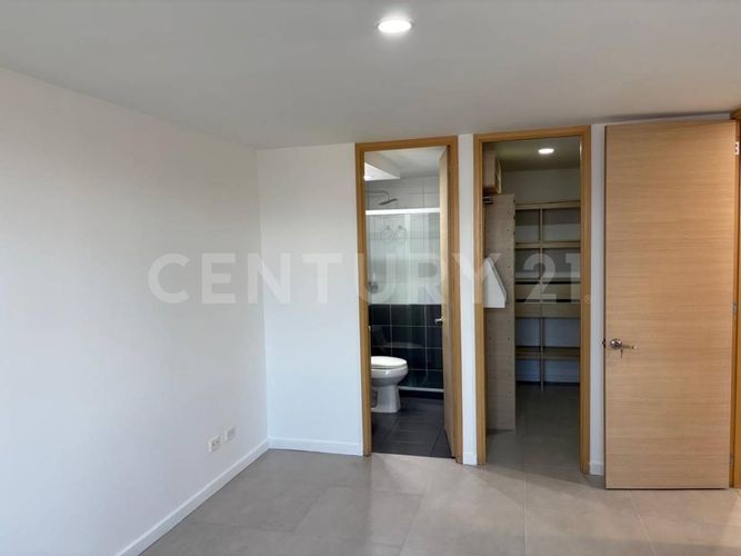 Apartamento de 3 alcobas en arriendo en Vía Las Palmas, Medellín, 117 m² · foto 7 de 14
