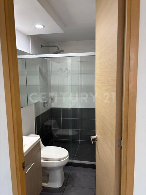 Apartamento de 3 alcobas en arriendo en Vía Las Palmas, Medellín, 117 m² · foto 10 de 14