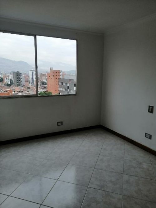 Apartamento de 3 alcobas en arriendo en Belen La Palma, Medellín, 95 m² · foto 8 de 16