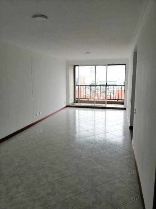 Apartamento de 3 alcobas en arriendo en Belen La Palma, Medellín, 95 m² · foto 11 de 16