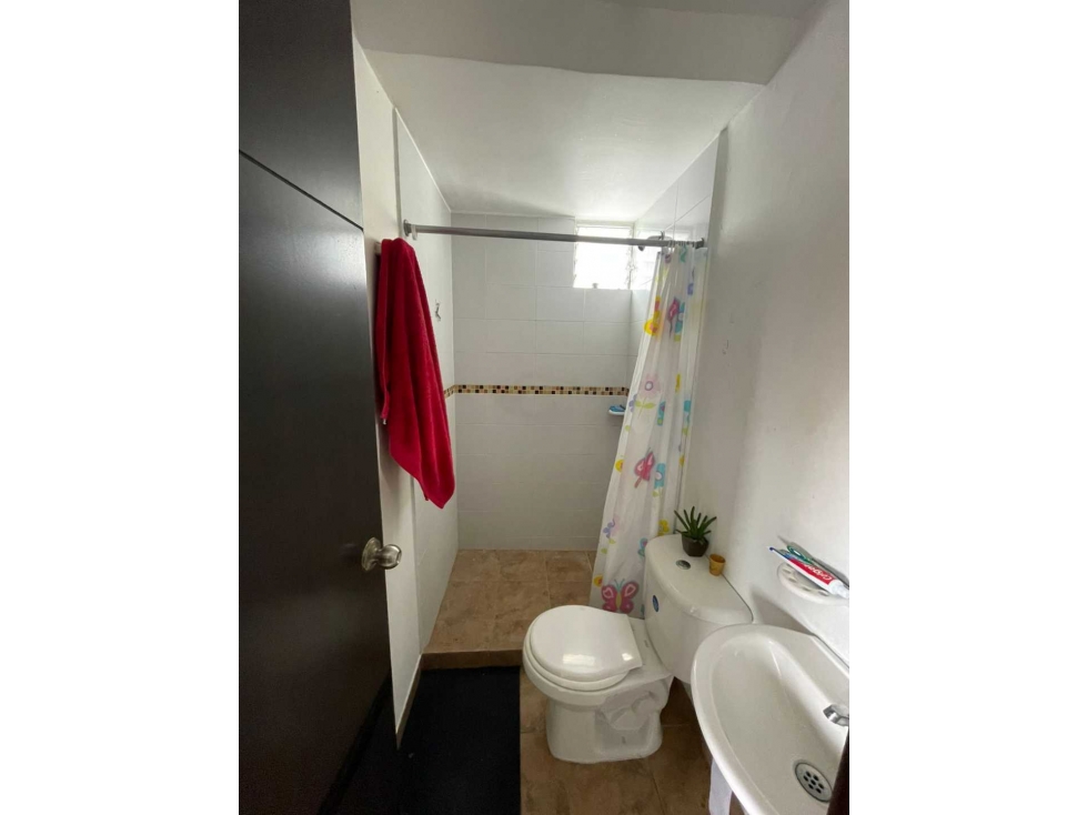 Apartamento en venta en Los Eucaliptos, Manizales · foto 13 de 22