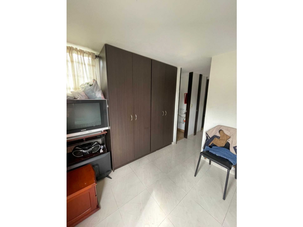 Apartamento en venta en Los Eucaliptos, Manizales · foto 15 de 22
