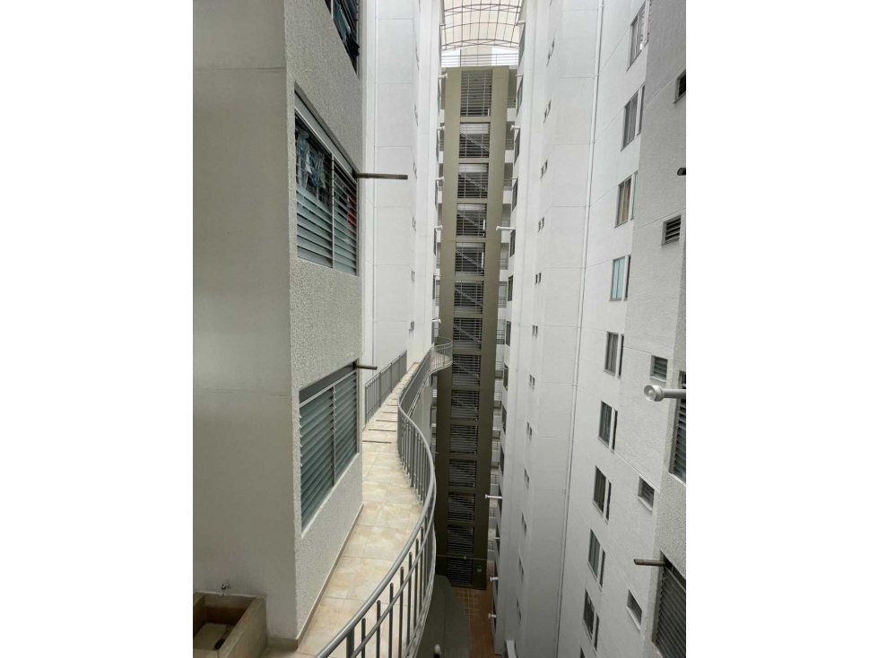 Apartamento en venta en Los Eucaliptos, Manizales · foto 19 de 22