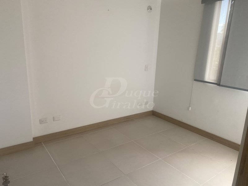 Apartamento en arriendo en La Ceja · foto 3 de 21