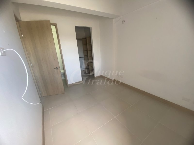 Apartamento en arriendo en La Ceja · foto 13 de 21