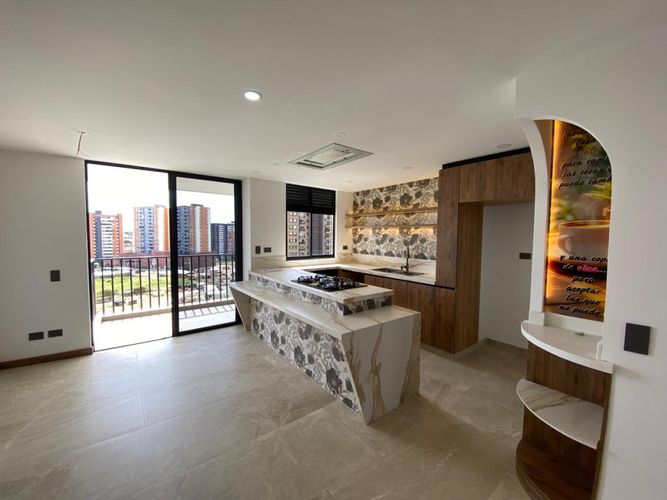 Apartamento de 3 alcobas en arriendo en Rionegro, 72 m² · foto 2 de 13