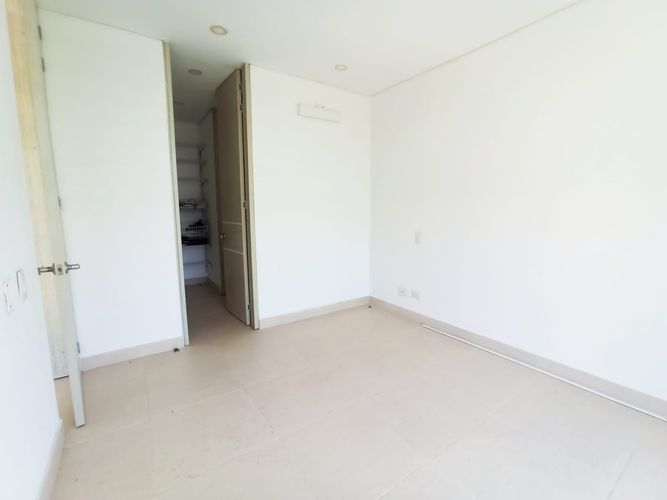Casa de 3 alcobas en venta en Ricaurte, 150 m² · foto 23 de 24