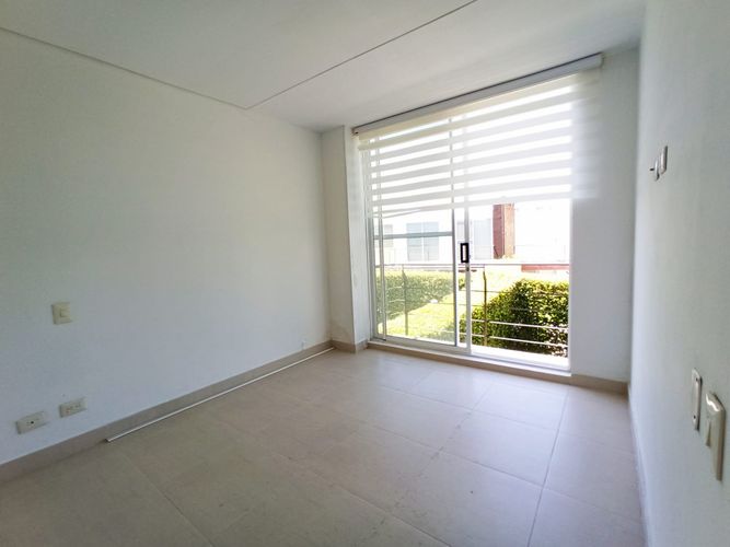 Casa de 3 alcobas en venta en Ricaurte, 150 m² · foto 24 de 24