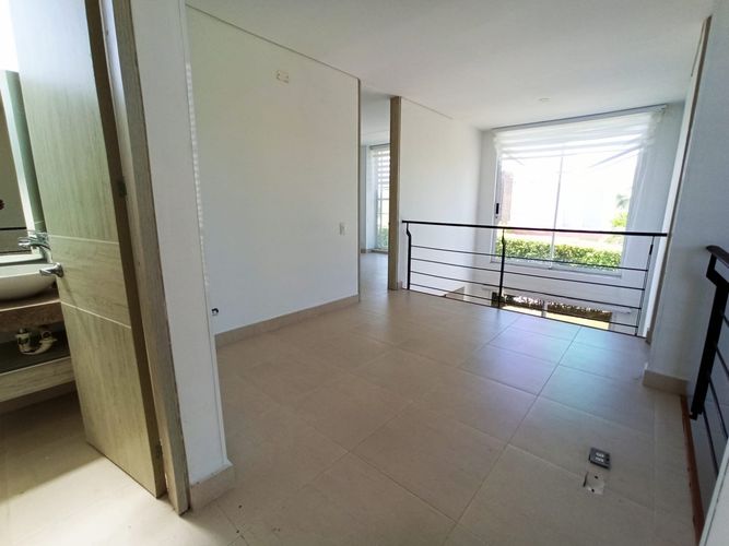 Casa de 3 alcobas en venta en Ricaurte, 150 m² · foto 19 de 24