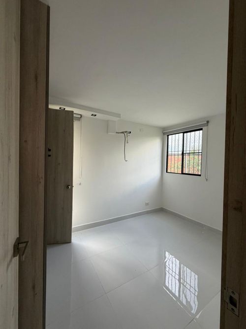 Apartamento de 2 alcobas en venta en Parque Natura, Jamundí, 51 m² · foto 5 de 12