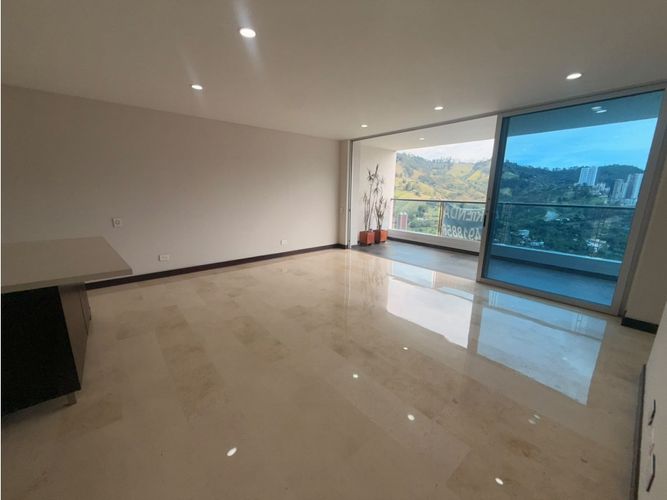 Apartamento de 2 alcobas en arriendo en Aves Maria, Sabaneta, 108 m² · foto 7 de 18