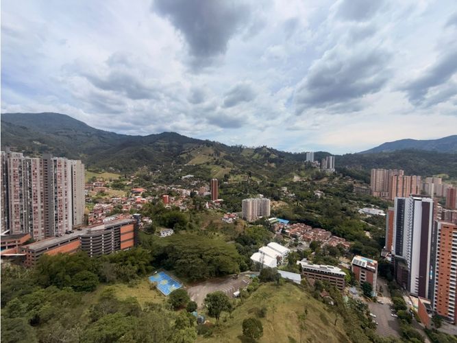 Apartamento de 2 alcobas en arriendo en Aves Maria, Sabaneta, 108 m² · foto 10 de 18