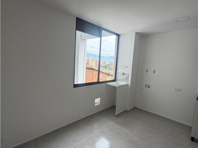 Apartaestudio en venta en Caicedo, Medellín, 70 m² · foto 6 de 6
