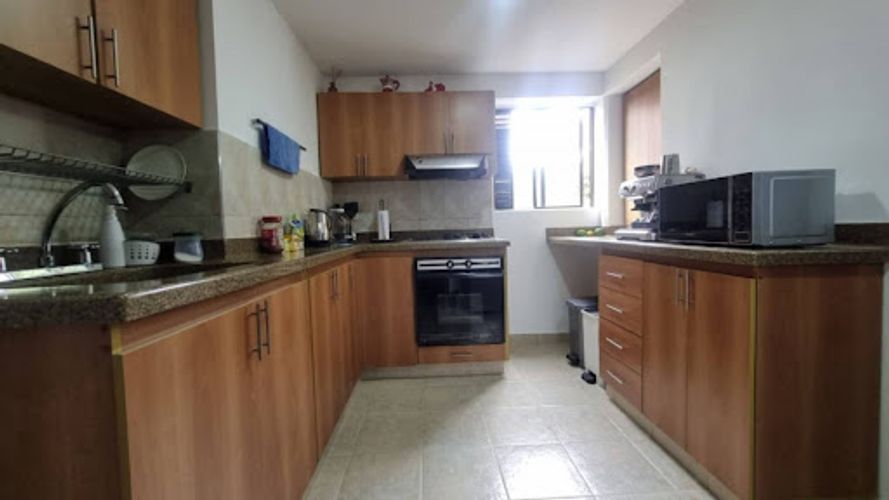 Apartamento de 2 alcobas en arriendo en Transversal Inferior, Medellín, 78 m² · foto 3 de 18