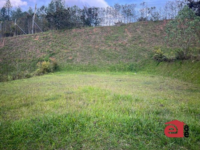 Lote en venta en El Retiro, 195 m² · foto 3 de 7
