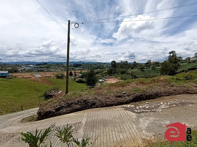 Lote en venta en La Mosquita, Rionegro, 3440 m² · foto 2 de 24