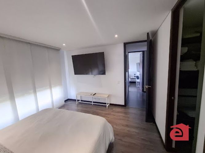 Apartamento de 2 alcobas en venta en Llano Grande, Rionegro, 94 m² · foto 7 de 14
