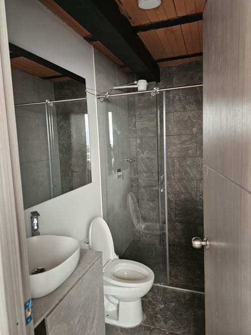 Casa de 2 alcobas en venta en Lejos Del Nido, El Retiro, 60 m² · foto 15 de 19
