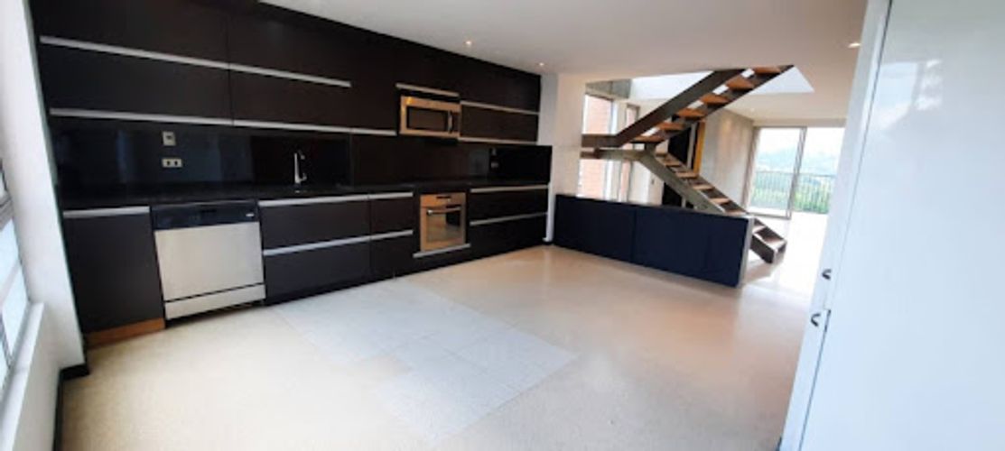 Apartamento de 2 alcobas en arriendo en San Lucas, Medellín, 130 m² · foto 5 de 24