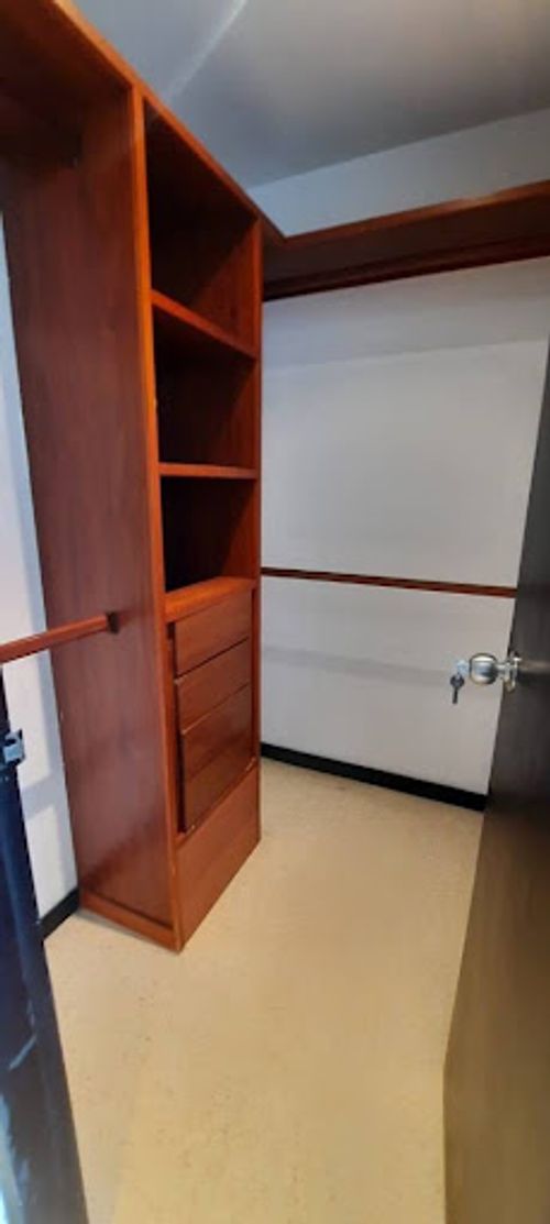 Apartamento de 2 alcobas en arriendo en San Lucas, Medellín, 130 m² · foto 23 de 24