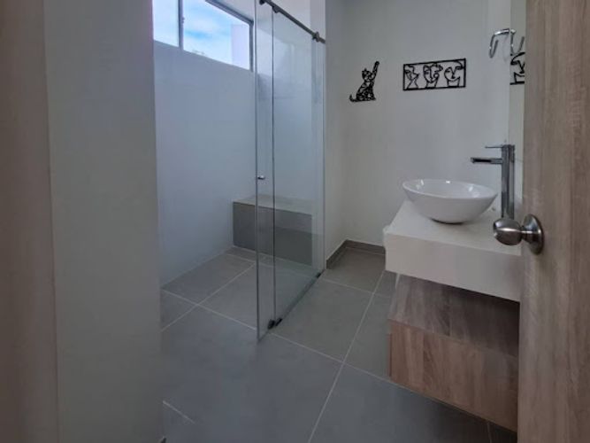 Casa de 3 alcobas en arriendo en Rionegro, 164 m² · foto 12 de 17