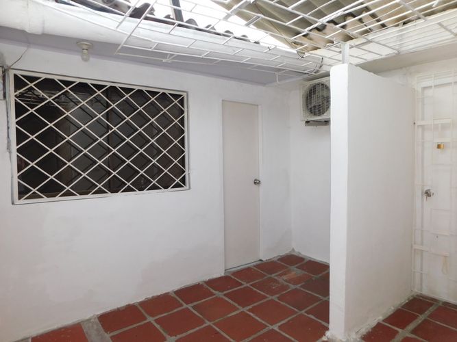 Local en venta en Alcibia, Cartagena, 404 m² · foto 14 de 17