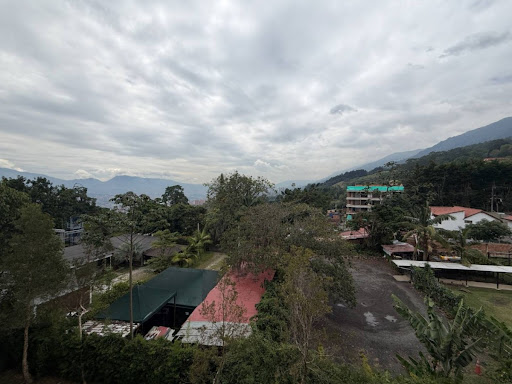 Apartamento en arriendo en Loma Del Escobero, Envigado · foto 15 de 16