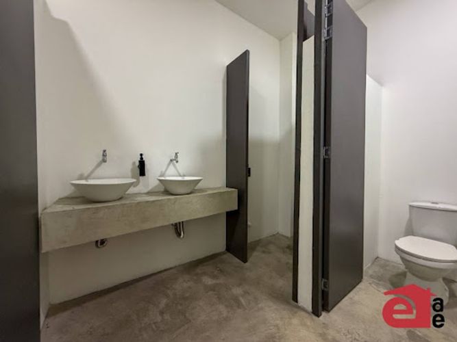 Local en arriendo en Mesa, Envigado, 100 m² · foto 7 de 12