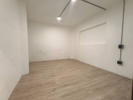 Local en arriendo en San Marcos, Envigado, 11 m² · foto 2 de 7
