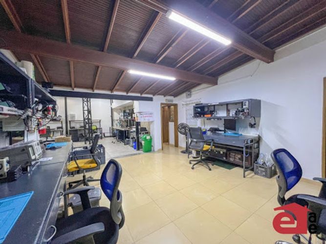 Casa de 5 alcobas en arriendo en Belen La Palma, Medellín, 220 m² · foto 4 de 20