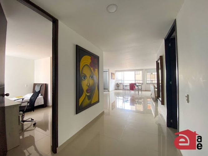 Apartamento de 3 alcobas en arriendo en Monteazul, Sabaneta, 119 m² · foto 3 de 13