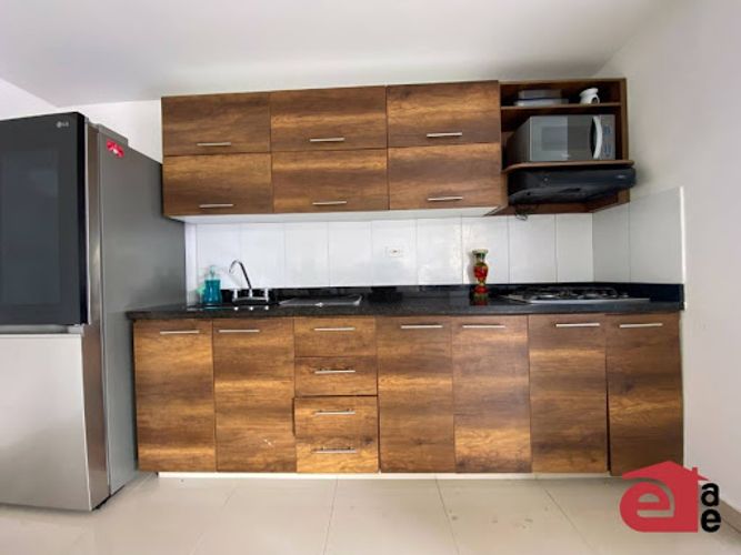 Apartamento de 3 alcobas en arriendo en Monteazul, Sabaneta, 119 m² · foto 4 de 13