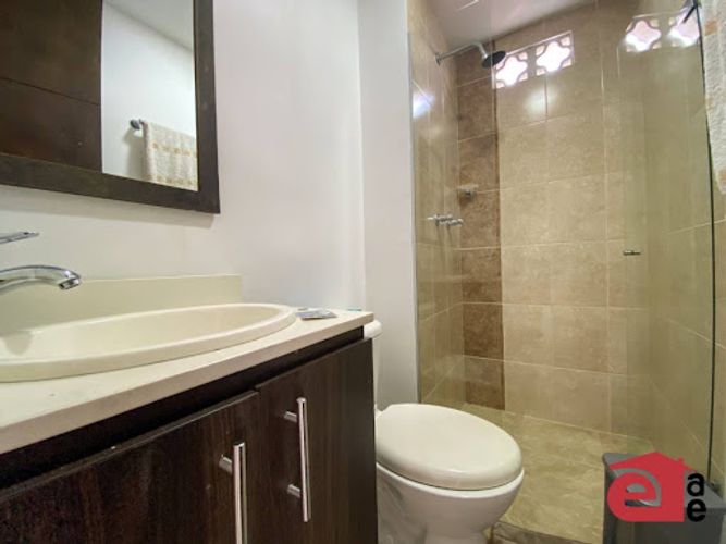 Apartamento de 3 alcobas en arriendo en Monteazul, Sabaneta, 119 m² · foto 9 de 13