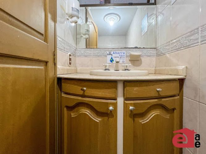 Casa de 5 alcobas en arriendo en Belen La Palma, Medellín, 220 m² · foto 13 de 20
