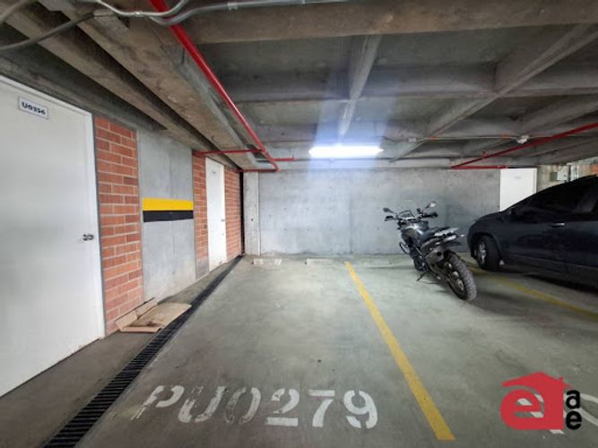 Apartamento de 3 alcobas en arriendo en Loma De San Jose, Sabaneta, 104 m² · foto 14 de 18