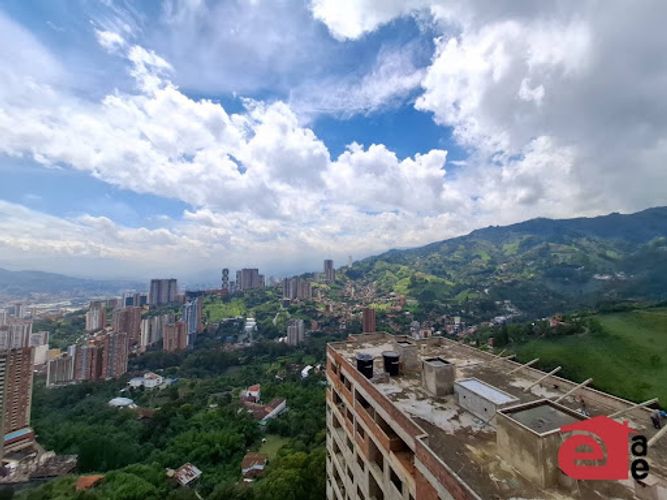 Apartamento de 3 alcobas en arriendo en Loma De San Jose, Sabaneta, 104 m² · foto 18 de 18