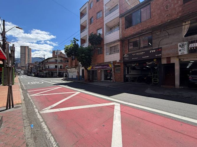 Casa de 1 alcoba en arriendo en Las Mercedes, Itagüí, 90 m² · foto 8 de 9