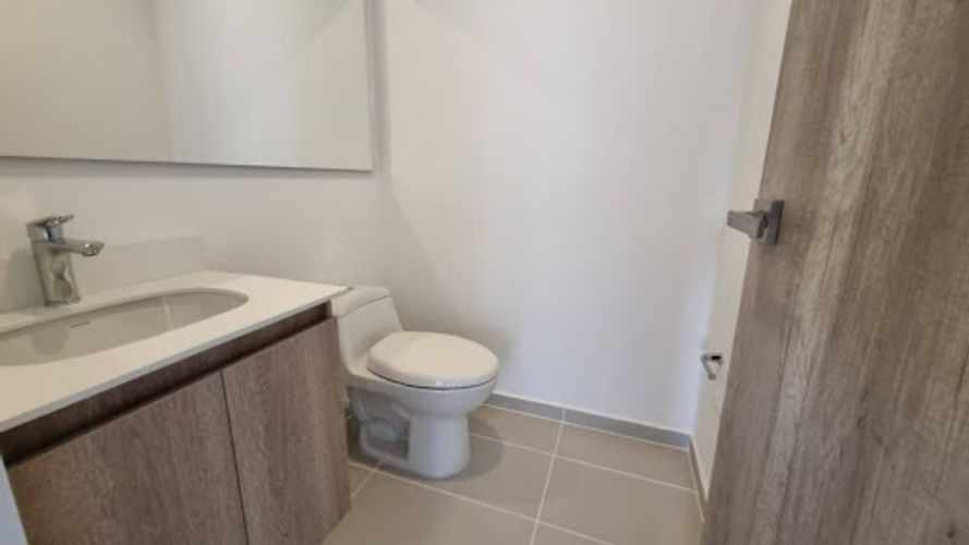 Apartamento de 2 alcobas en arriendo en Ciudad Del Río, Medellín, 80 m² · foto 17 de 19